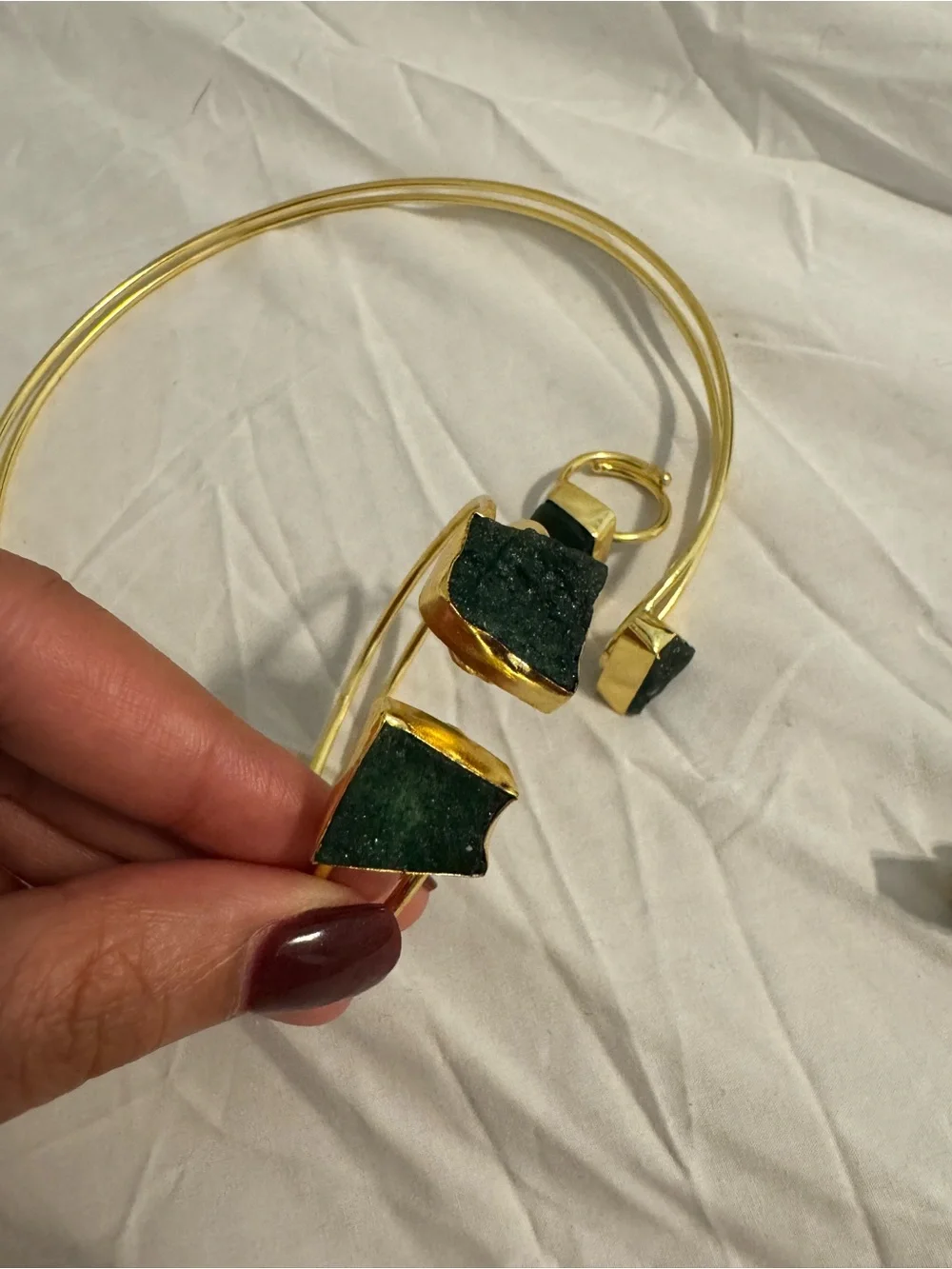 Gold Tone Jewelry Set with Natural Green Stone